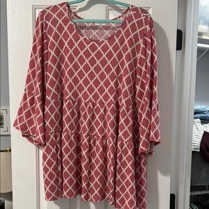 Women's pink Patterned Top